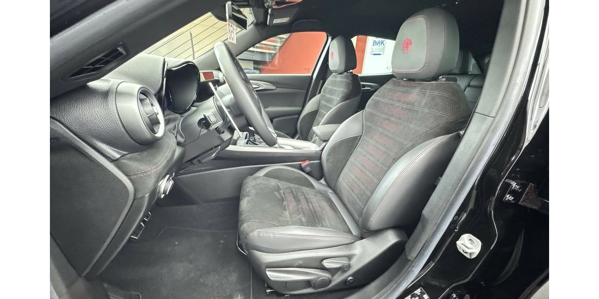 Alfa Romeo Tonale 1.5 VGT Veloce 48 V Hybrid LED 3.300 km 31.880 &euro; Lich 35423