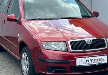 Skoda Fabia 90.000 km 2.999 &euro; Münzenberg Gambach 35516