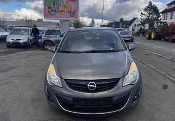 Opel Corsa 212.000 km 2.600 &euro; Hungen 35410