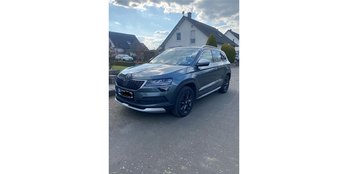 Skoda Karoq 109.000 km 22.699 &euro; Echzell 61209