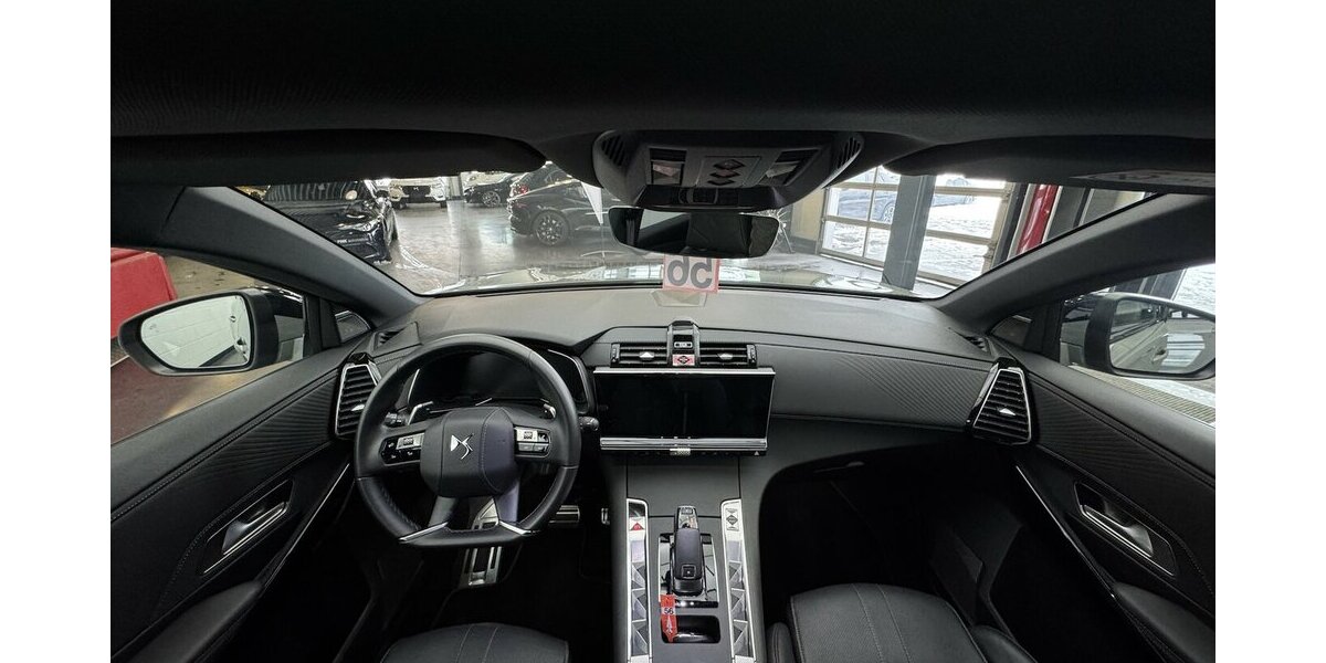 DS Automobiles DS7 Blue HDI 130 Étoile LED Nachtsicht Pano 29.800 km 28.990 &euro; Lich 35423