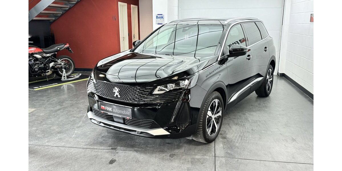Peugeot 5008 GT 130 Black Edition EAT8 Panoramadach 17.300 km 26.620 &euro; Lich 35423