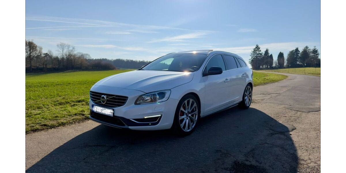 Volvo V60 140.000 km 18.300 &euro; Laubach 35321