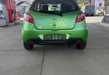 Mazda 2 190.500 km 2.390 &euro; Braunfels 35606