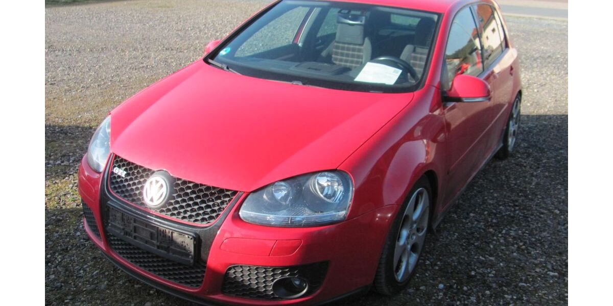 VW Golf 243.000 km 3.500 &euro; Pohlheim 35415