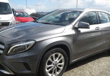 Mercedes-Benz GLA 200 120.000 km 16.490 &euro; Butzbach 35510
