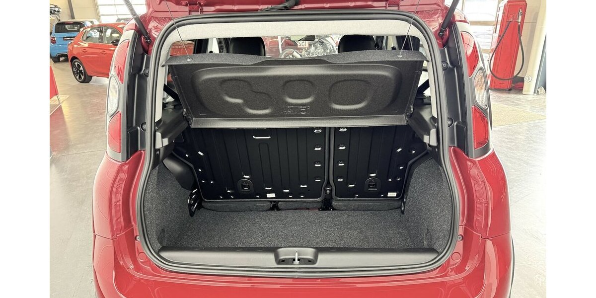 Fiat Panda Cross Red 1.0 Hybrid 1.Hand Neuwertig! 1.600 km 14.220 &euro; Lich 35423