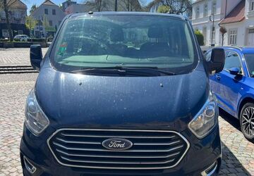 Ford Tourneo Custom 150.000 km 24.500 &euro; Marburg 35037