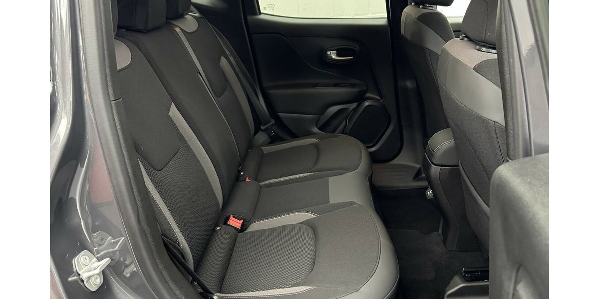 Jeep Renegade 1.5 Mild-Hybrid Limited Panoramadach 15.835 km 21.590 &euro; Lich 35423