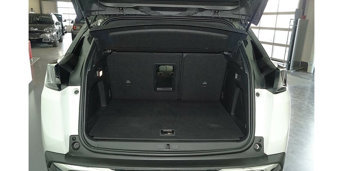 Peugeot 3008 225 GT Plug-In Hybrid LED CARPLAY LEDER 52.400 km 21.920 &euro; Lich 35423