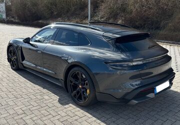 Porsche Taycan 14.990 km 101.450 &euro; Heuchelheim 35452