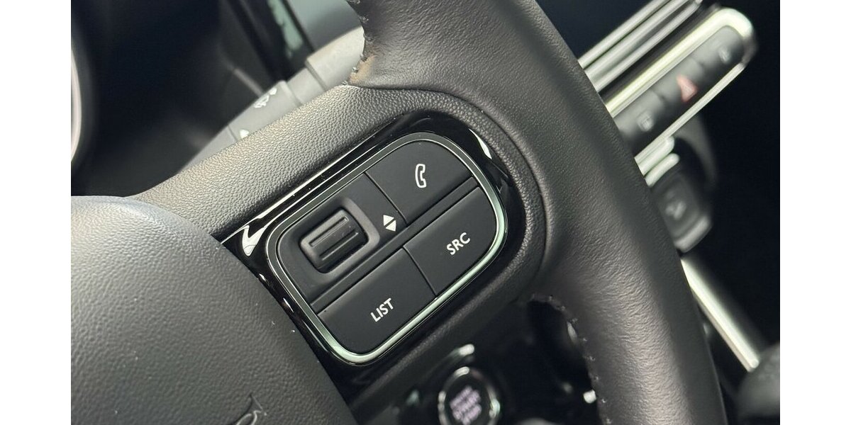 Citroen C3 Aircross Shine Pack CarPlay Head-UP Display 24.000 km 16.320 &euro; Lich 35423