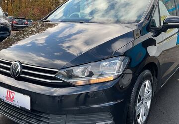 VW Touran 282.984 km 11.990 &euro; Giessen 35394