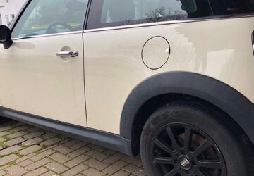 Mini ONE 210.000 km 2.960 &euro; Ehringshausen 35630