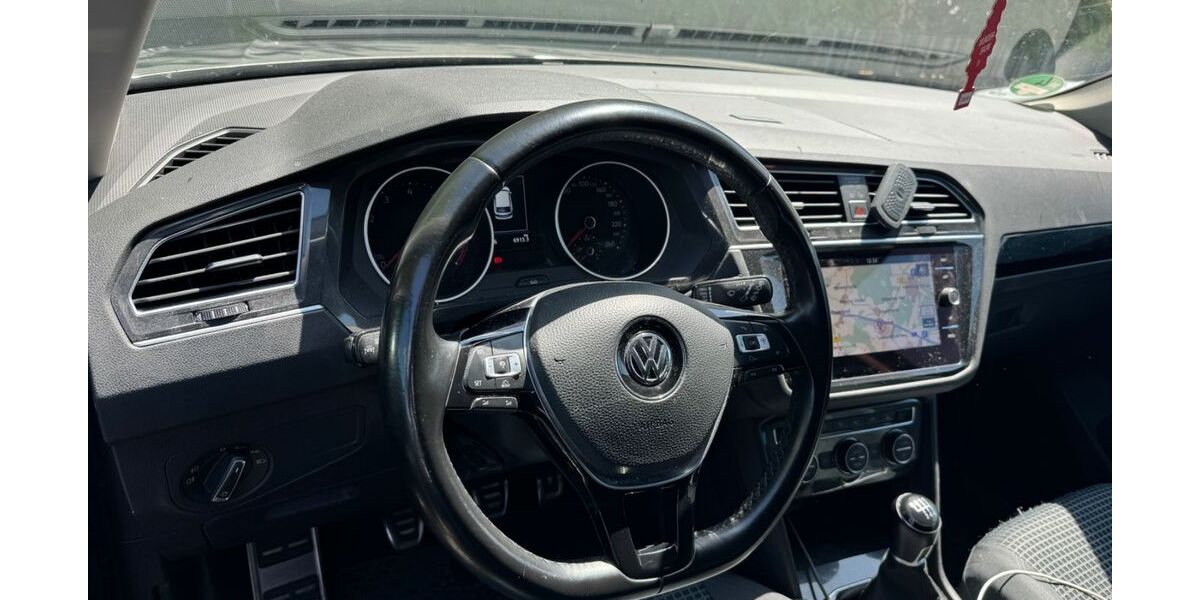 VW Tiguan 96.000 km 15.000 &euro; Gießen 35463