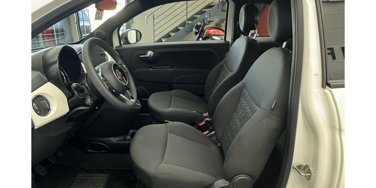 Fiat 500 1.0 Dolcevita Mild-Hybrid CarPlay 1. Hand 25.490 km 12.970 &euro; Lich 35423