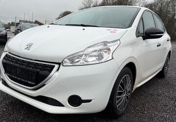 Peugeot 208 207.000 km 3.299 &euro; Laubach 35321