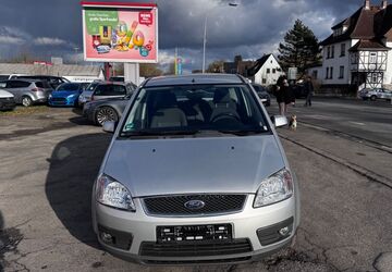 Ford Focus 214.000 km 2.900 &euro; Hungen 35410