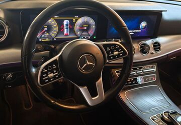 Mercedes-Benz E 200 98.000 km 24.500 &euro; Grünberg 35305