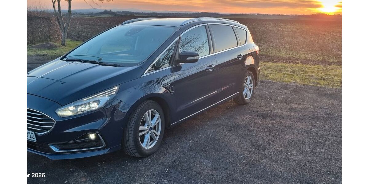 Ford S-Max 188.000 km 14.990 &euro; Mücke 35325