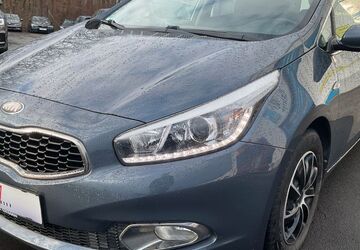 Kia ceed / Ceed 69.370 km 7.490 &euro; Giessen 35394