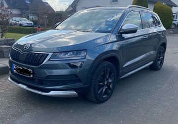 Skoda Karoq 109.000 km 22.699 &euro; Echzell 61209