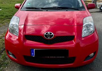 Toyota Yaris 137.000 km 3.700 &euro; Gießen 35396