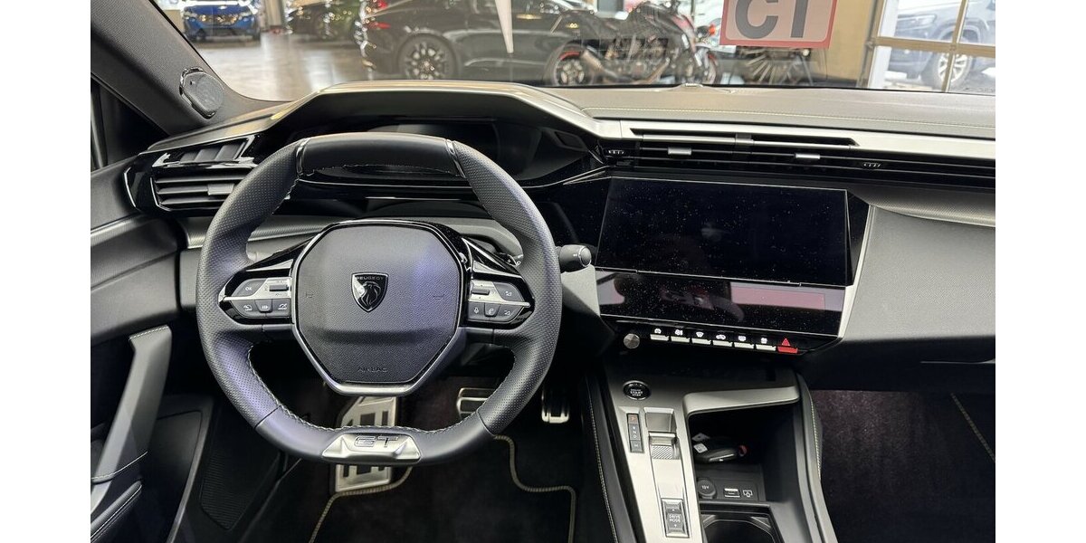 Peugeot 408 GT 145 Hybrid DSC6 Massage 360° Cam 21.700 km 26.950 &euro; Lich 35423