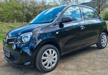 Renault Twingo 95.000 km 5.200 &euro; Herborn 35745