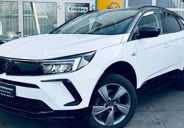 Opel Grandland (X) 15.927 km 22.989 &euro; Wölfersheim 61200