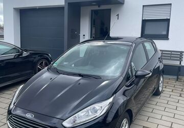 Ford Fiesta 129.300 km 5.100 &euro; Bischoffen 35649