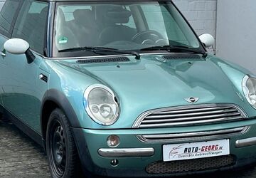 Mini Cooper 145.000 km 2.300 &euro; Münzenberg Gambach 35516
