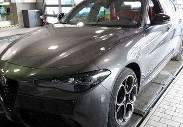 Alfa Romeo Giulia 13.466 km 37.485 &euro; Pohlheim 35415