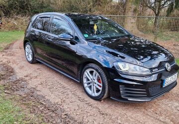 VW Golf 218.000 km 11.000 &euro; Langgons 35428