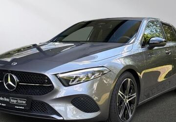 Mercedes-Benz A 180 17.183 km 25.820 &euro; Marburg 35039