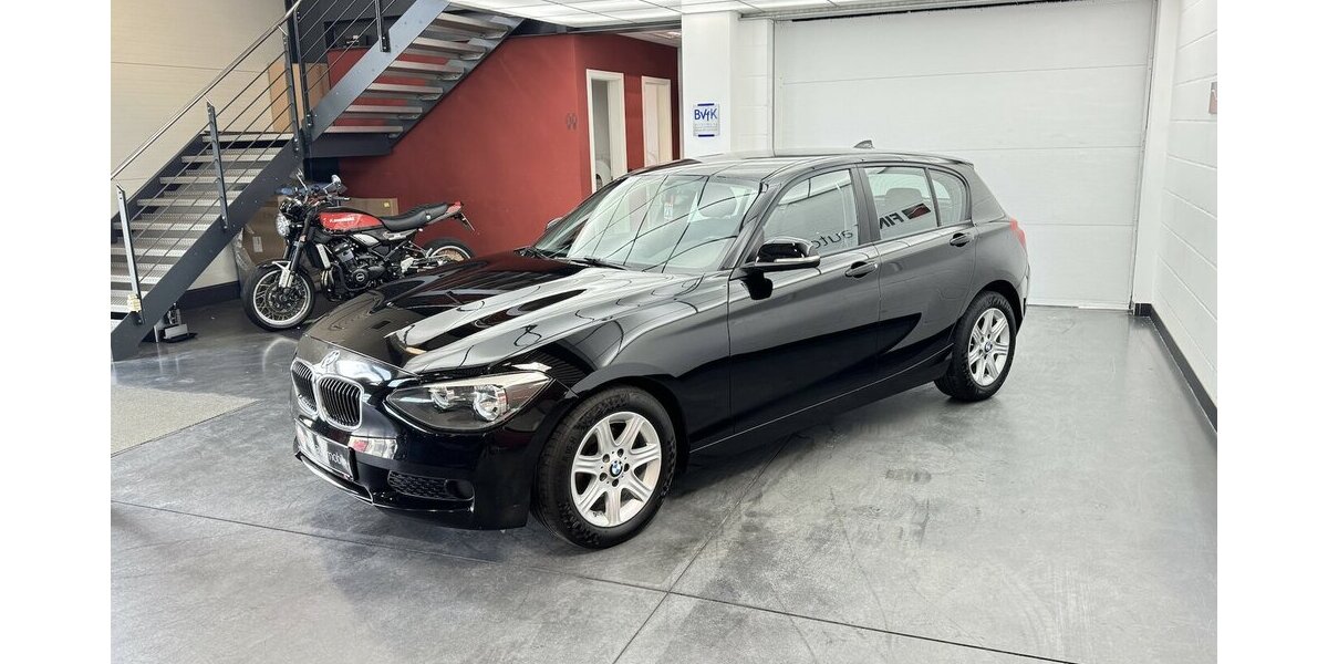 BMW 116i Navigation Sitzheizung BT PDC 111.610 km 8.960 &euro; Lich 35423