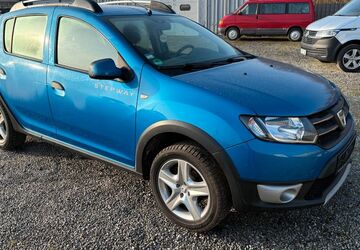 Dacia Sandero 92.000 km 5.700 &euro; Linden 35440