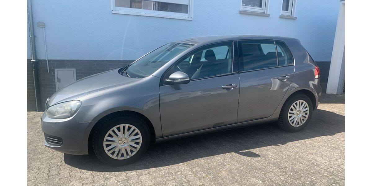 VW Golf 282.000 km 2.500 &euro; Biebertal 35444