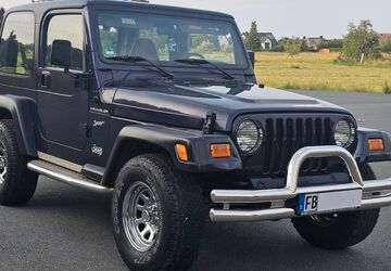 Jeep Wrangler 102.000 km 6.490 &euro; Butzbach 35510