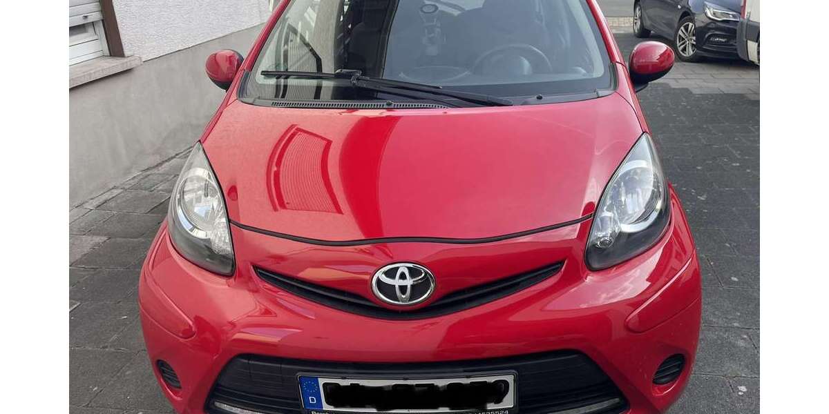 Toyota Aygo 156.000 km 3.200 &euro; Wettenberg 35435