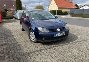 VW Golf 197.000 km 2.999 &euro; Buseck 35418