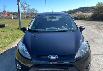 Ford Fiesta 93.500 km 5.650 &euro; Biebertal 35444