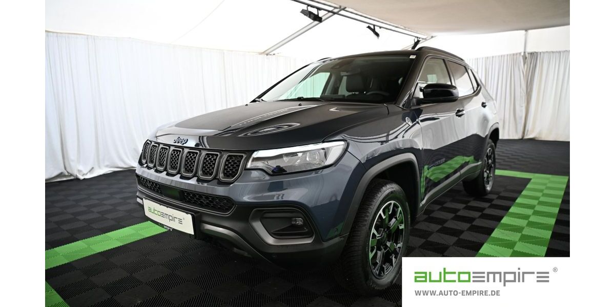 Jeep Compass 22.723 km 27.490 &euro; Butzbach 35510