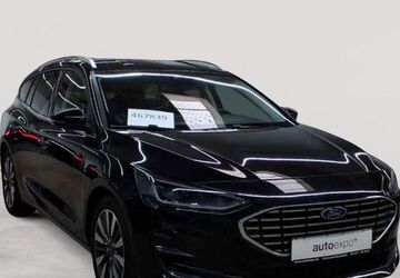 Ford Focus 92.464 km 15.989 &euro; Fernwald-Steinbach 35463