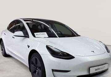 Tesla Model 3 76.452 km 29.990 &euro; Fernwald-Steinbach 35463
