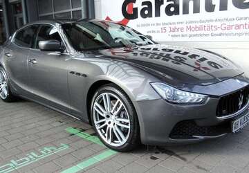 Maserati Ghibli 89.000 km 32.500 &euro; Gießen 35394