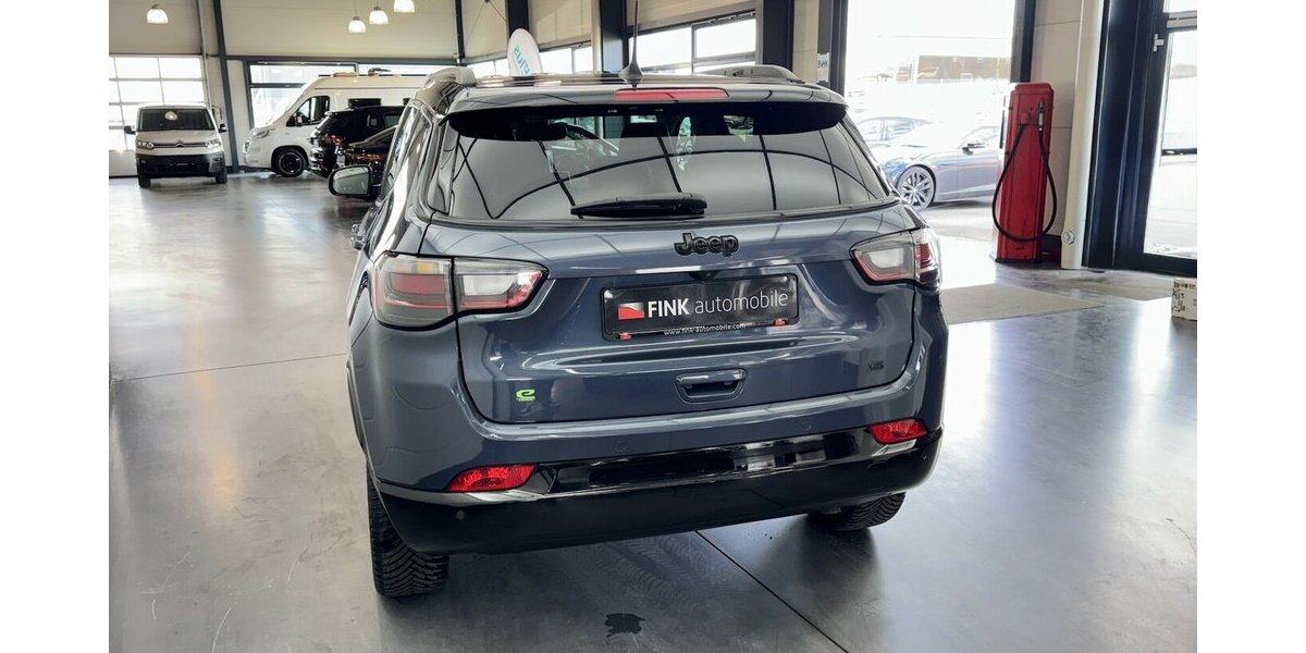 Jeep Compass 1.5L S Mild-Hybrid 48V FWD LED 360 Cam 29.397 km 23.220 &euro; Lich 35423