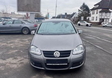 VW Golf 250.500 km 3.500 &euro; Hungen 35410