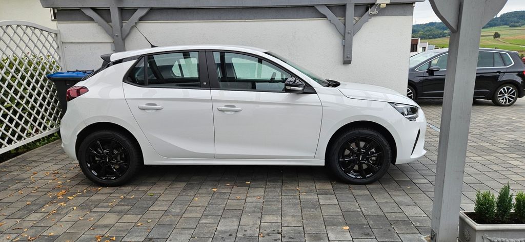 Opel Corsa 8.000 km 18.999 &euro; Homberg 35315