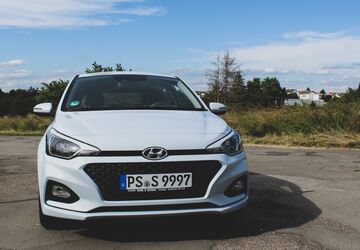 Hyundai i20 35.335 km 11.600 &euro; Grünberg 35305